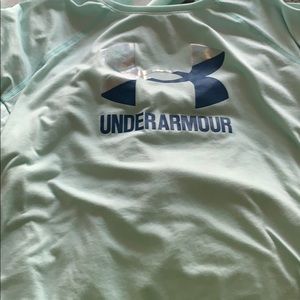 Teal under Armor tee
